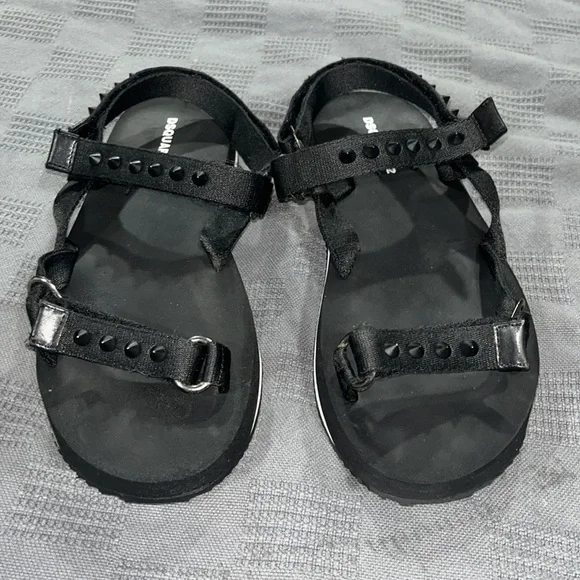 DSQUARED2 | Shoes | Dsquared2 Spike Sandals | Poshmark display picture 2